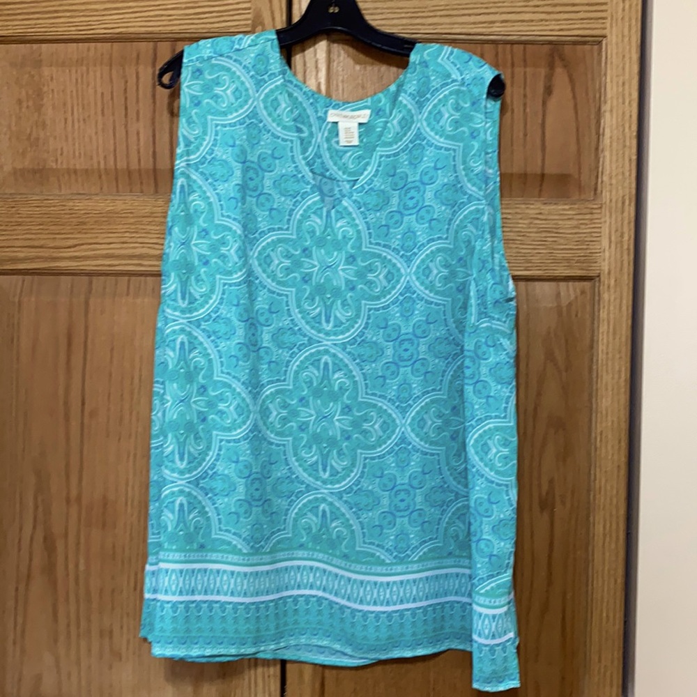 Womes plus size tank top